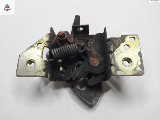 замок капота Mazda 2 DY 2004, 1.4 л., дизель, МКПП, чёрный, хетчбэк 5 дв., DE905662XA