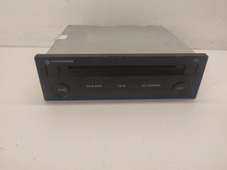 CD-чейнджер Volkswagen Golf-4 2000, 1.9 л., дизель, АКПП, серый, хетчбэк 5 дв., 1J0035119D