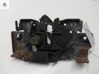 замок капота Mazda 6 GG 2003, 2.0 л., дизель, МКПП, серый, универсал, GJ6A56620E