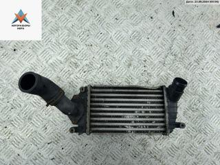 радиатор интеркулера Volkswagen Polo 3 поколение [рестайлинг] 2000, 1.4 л., дизель, МКПП, чёрный, хетчбэк 3 дв.