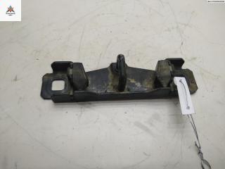 петля крышки багажника Ford Focus 2 поколение 2006, серый, универсал, 3M51R404B12AD