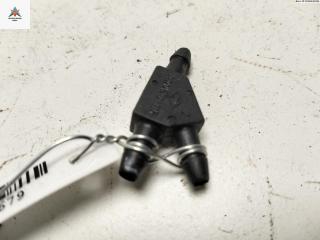 форсунка омывателя лобового стекла Renault Laguna 2 поколение [рестайлинг] 2005, 2.0 л., бензин, МКПП, серый, универсал, 8200321116