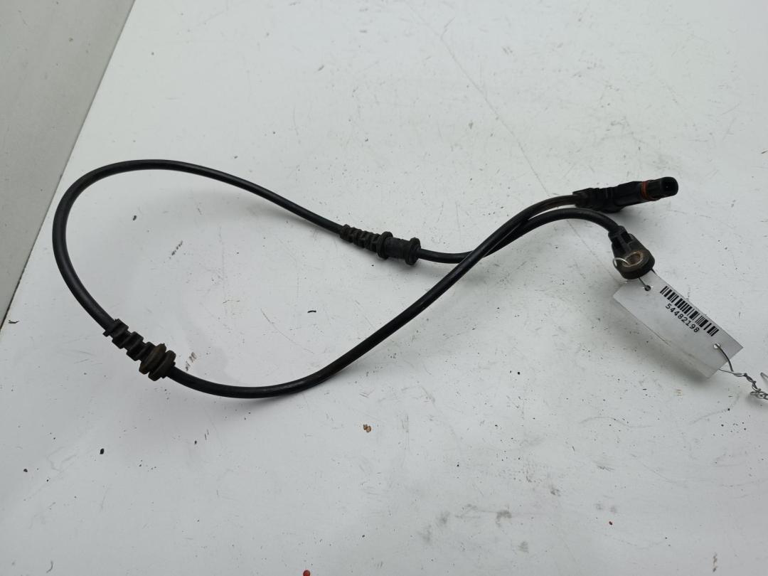 датчик ABS Mercedes-Benz C W204 2007, 1.8 л., бензин, МКПП, чёрный, седан, 2045400117