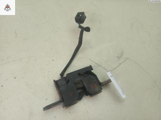 замок капота Renault Scenic 3 поколение 2009, 1.6 л., бензин, МКПП, чёрный, минивэн