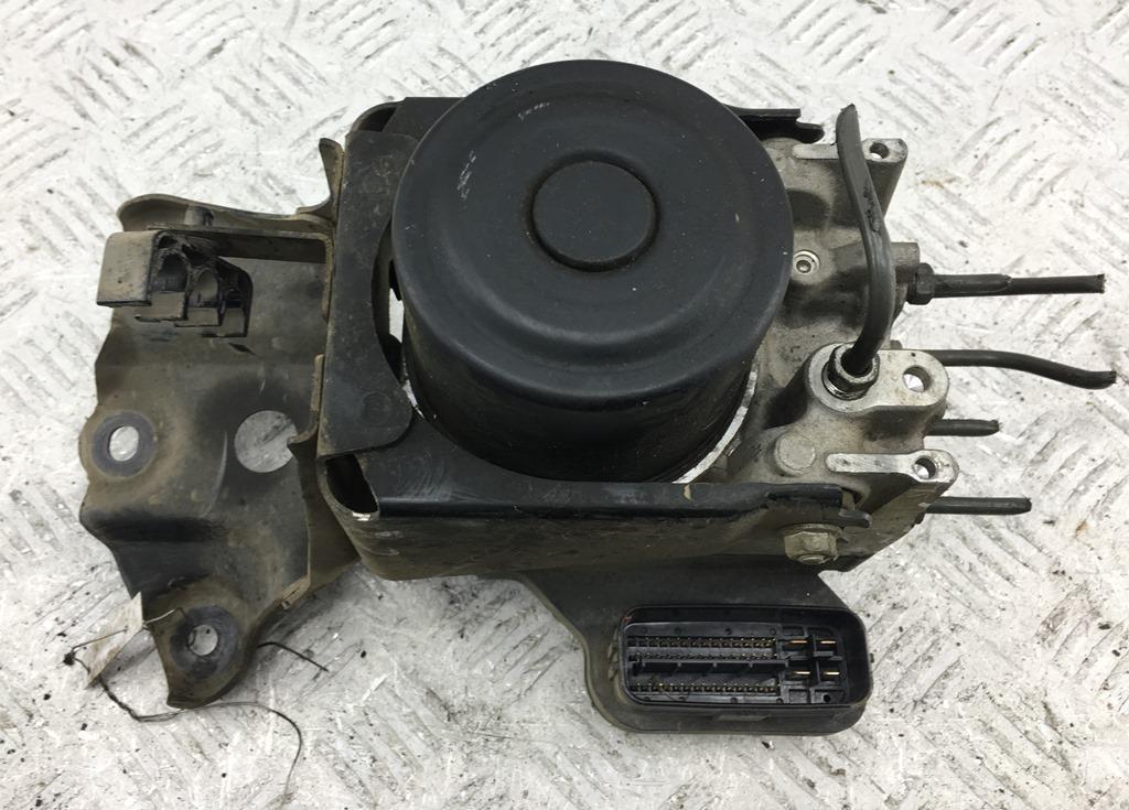 блок ABS Toyota RAV4 XA30 2006, 2.2 л., дизель, МКПП, чёрный, внедорожник 5 дв., 44540-42100, 89541-42220, 133800-7970