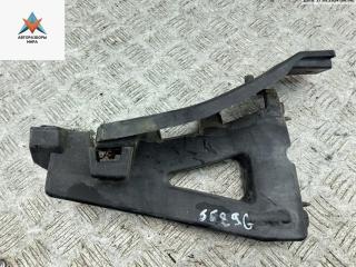 кронштейн переднего бампера Audi A4 B6 2002, 2.4 л., бензин, МКПП, синий, кабриолет, 8H0807283