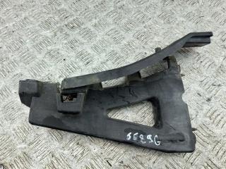 кронштейн переднего бампера Audi A4 B6 2002, 2.4 л., бензин, МКПП, синий, кабриолет, 8H0807283