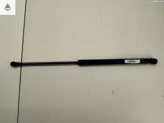 амортизатор крышки багажника (3-5 двери) Volkswagen Passat B5 1998, 1.8 л., бензин, МКПП, чёрный, универсал, 3B9827550