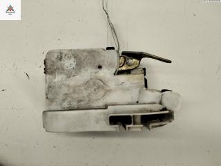 замок двери передней правой Volkswagen Golf 3 поколение 1997, 1.6 л., бензин, МКПП, красный, хетчбэк 5 дв., 1H1837016