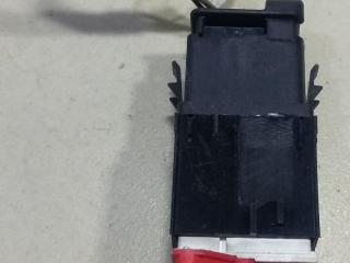 кнопка аварийной сигнализации Volkswagen Touran 1 поколение [рестайлинг] 2007, 2.0 л., дизель, АКПП, серый, минивэн, 1T0953509