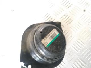 подушка крепления двигателя Mercedes-Benz R-Класс W251 2006, 3.0 л., дизель, АКПП, чёрный, минивэн, 2512402717