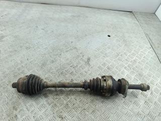 полуось передняя правая (приводной вал, ШРУС) Volkswagen Sharan 1 поколение 1995, 2.8 л., бензин, АКПП, зелёный, минивэн