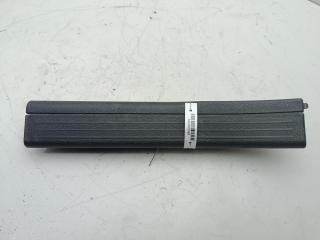 Накладка на порог внутренняя (салона) Mercedes-Benz C W204 2007, 1.8 л., бензин, МКПП, чёрный, седан, 2046860336