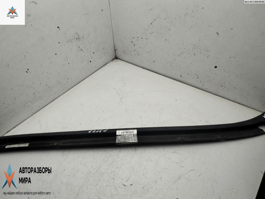 молдинг лобового стекла Citroen Xsara 1 поколение 1998, 1.8 л., бензин, МКПП, серый, хетчбэк 5 дв., 9623142880 - фото №1