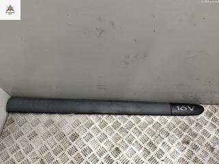 молдинг двери передней правой Renault Clio 2 поколение [рестайлинг] 2002, 1.2 л., бензин, МКПП, серый, хетчбэк 5 дв., 8200072231