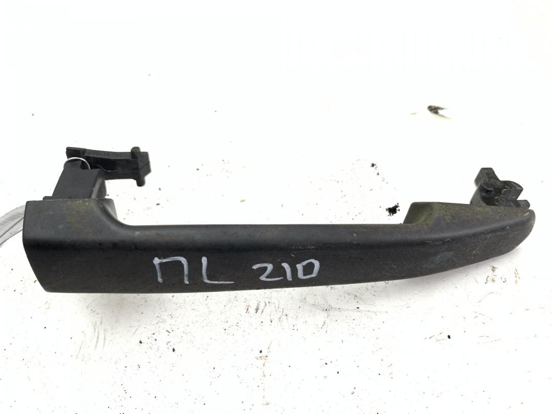ручка наружная передняя левая Mercedes-Benz E W210 1997, 3.2 л., бензин, АКПП, серый, универсал