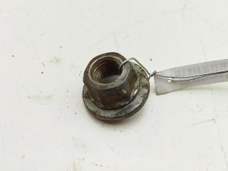 гайка BMW 5 серия E39 1998, 2.8 л., бензин, МКПП, серый, универсал, 33326760380