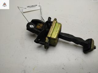 Ограничитель открывания двери задней Ford Focus 1 поколение [рестайлинг] 2002, хетчбэк 5 дв.