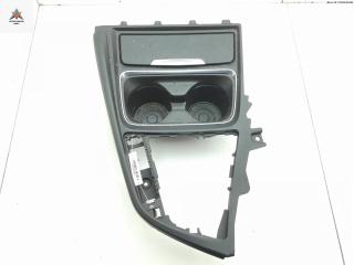 подстаканник BMW 3 серия F30/F31/F34 2013, 2.0 л., дизель, АКПП, чёрный, седан, 51169218925