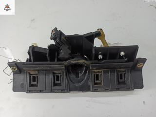 активатор замка багажника Audi A4 B5 [рестайлинг] 1998, 1.8 л., бензин, МКПП, серый, универсал, 8D9827565