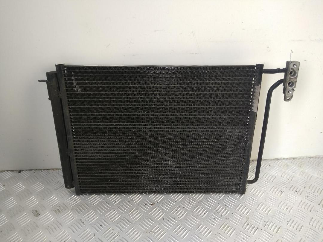 радиатор кондиционера BMW X5 E53 2001, 3.0 л., дизель, АКПП, серый, внедорожник 5 дв., 64536914216