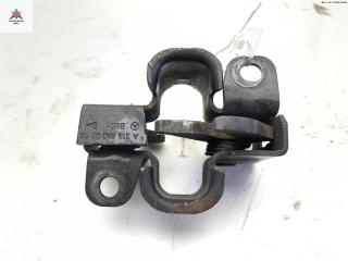 замок капота Mercedes-Benz E-Класс W211/S211 2005, 3.2 л., дизель, АКПП, синий, универсал, 2118800060