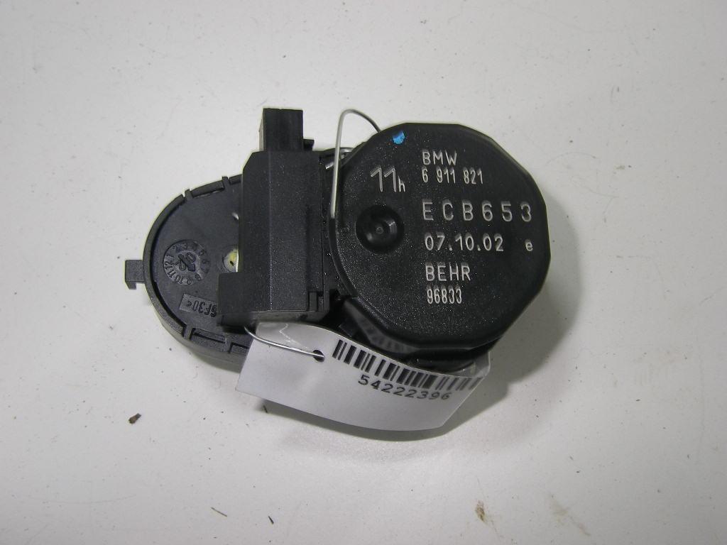 моторчик заслонки печки BMW 7 E65/E66 2002, 4.4 л., бензин, АКПП, чёрный, седан, 6911821