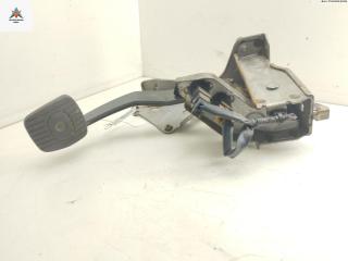 педаль тормоза Nissan Tiida C11 [рестайлинг] 2010, 1.6 л., бензин, МКПП, красный, хетчбэк 5 дв.