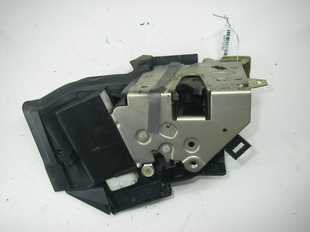 замок двери передней правой BMW 5 E39 1999, 3.0 л., дизель, АКПП, серый, универсал, 8215618