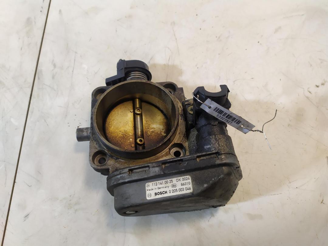 заслонка дроссельная Mercedes-Benz E-Класс W210/S210 1998, 2.4 л., бензин, АКПП, синий, универсал, 1121410025 - фото №1