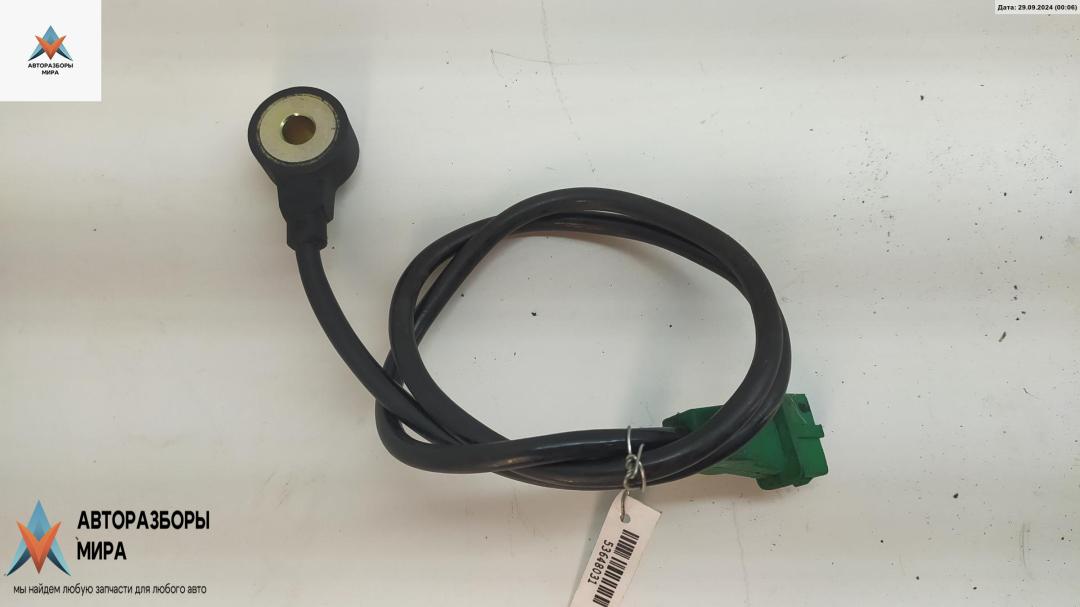 датчик детонации Volkswagen Passat B5 1997, 1.6 л., бензин, МКПП, синий, универсал, 054905377H - фото №1