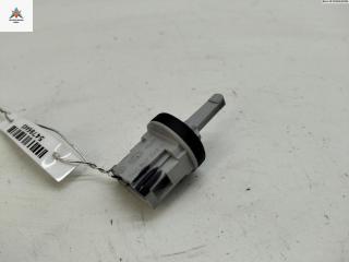 датчик температуры Volkswagen Golf 6 поколение 2010, 1.4 л., бензин, МКПП, чёрный, универсал, 1K0907543G