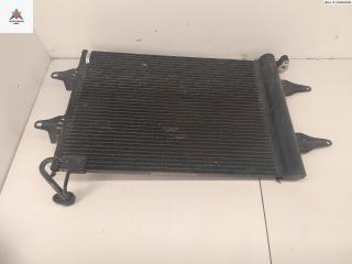 радиатор кондиционера Skoda Fabia 1 поколение (6Y) [рестайлинг] 2004, 1.4 л., бензин, МКПП, серый, хетчбэк 5 дв., 6Q0820411K