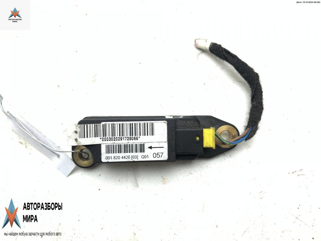 датчик AirBag Mercedes-Benz C-Класс W203/S203/CL203 2002, 2.2 л., дизель, АКПП, чёрный, универсал, 0018204426 - фото №1