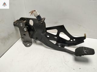 педаль тормоза Renault Scenic 2 поколение [рестайлинг] 2006, 1.9 л., дизель, МКПП, серый, минивэн, 020606