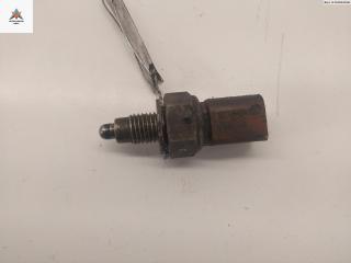 Датчик включения заднего хода (лягушка) Volkswagen Passat B6 2006, 1.9 л., дизель, МКПП, серый, универсал, 02T945415P