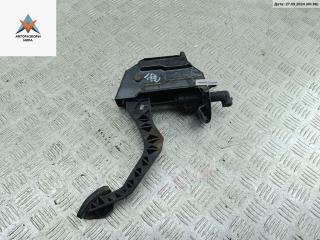 педаль сцепления Skoda Fabia 1 поколение (6Y) [рестайлинг] 2005, 1.2 л., бензин, МКПП, красный, хетчбэк 5 дв., 6Q1721059T