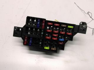 блок предохранителей Dacia (Renault) Sandero I 2009, 1.4 л., бензин, МКПП, белый, хетчбэк 5 дв., 7703297597