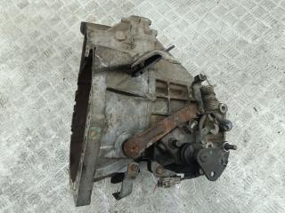 МКПП Toyota Aygo 1 поколение 2007, 1.0 л., бензин, МКПП, красный, хетчбэк 5 дв., 303000H010