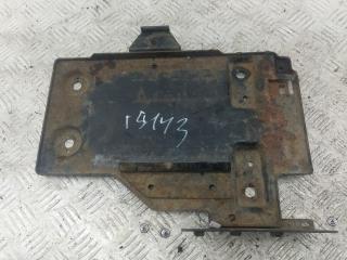 полка аккумулятора SEAT Alhambra 2002, 1.9 л., дизель, МКПП, красный, минивэн, 7M3804841B