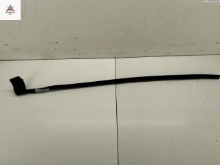 Молдинг стекла двери задней правой наружный SEAT Altea 1 поколение 2004, 1.6 л., бензин, МКПП, красный, минивэн