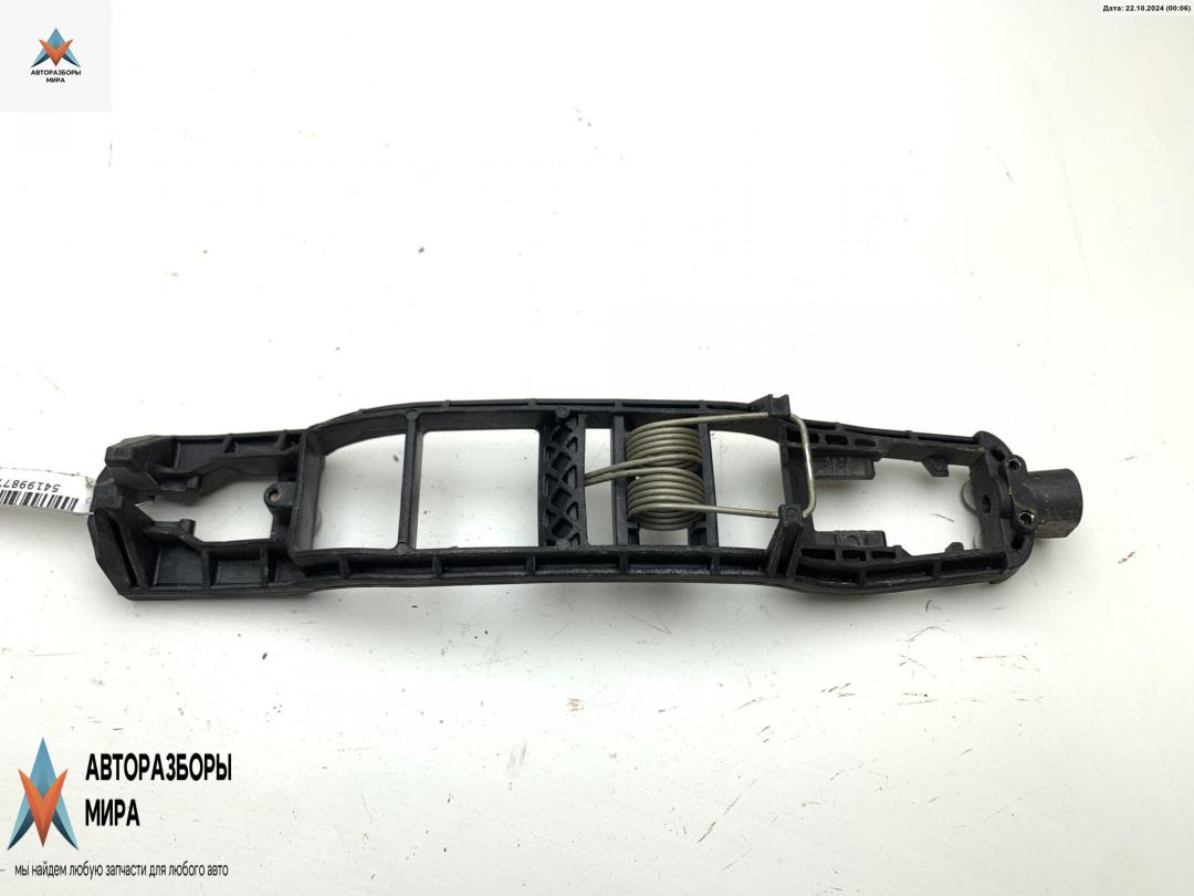 Корпус (держатель) ручки двери задней левой Mercedes-Benz C-Класс W202/S202 1996, 1.8 л., бензин, МКПП, серый, седан - фото №1