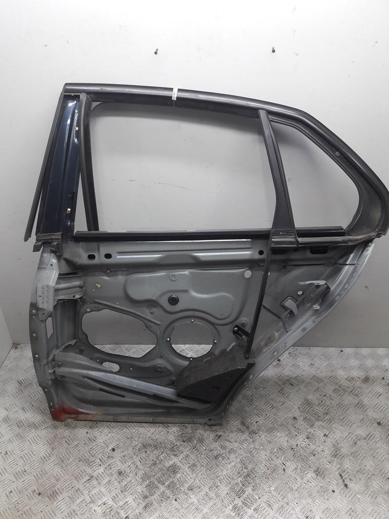 дверь сдвижная Volkswagen Jetta 2005, синий, седан, 1K5833311