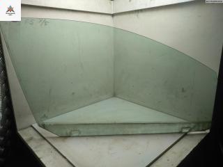 стекло двери передней правой Volkswagen Golf 5 поколение 2004, 2.0 л., дизель, МКПП, серый, хетчбэк 5 дв., AS2