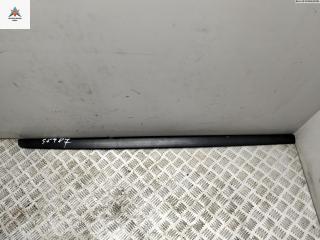 молдинг двери передней левой Renault Twingo 2 поколение 2008, 1.2 л., бензин, МКПП, синий, хетчбэк 3 дв., 8200365841