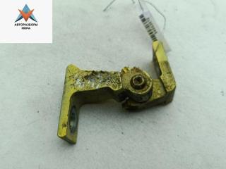 петля двери SEAT Ibiza 4 поколение 2008, жёлтый, хетчбэк 5 дв., 8K0831402F