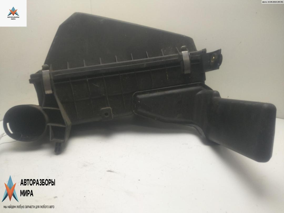 корпус воздушного фильтра Mitsubishi Space Star 1 поколение 1999, 1.8 л., бензин, МКПП, синий, минивэн, MR226422 - фото №1