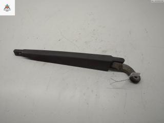 Щеткодержатель (поводок стеклоочистителя) задний Ford Focus 2 поколение 2006, 1.8 л., бензин, МКПП, серый, хетчбэк 5 дв., 4M51-A17406-AA