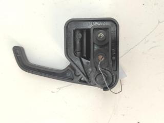 ручка открывания капота Volkswagen Polo 3 поколение 1994, 1.3 л., бензин, МКПП, серый, хетчбэк 3 дв.