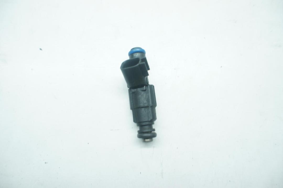 форсунка Ford Mondeo 3 поколение 2001, 2.0 л., бензин, МКПП, серый, хетчбэк 5 дв., 0280155009 - фото №1